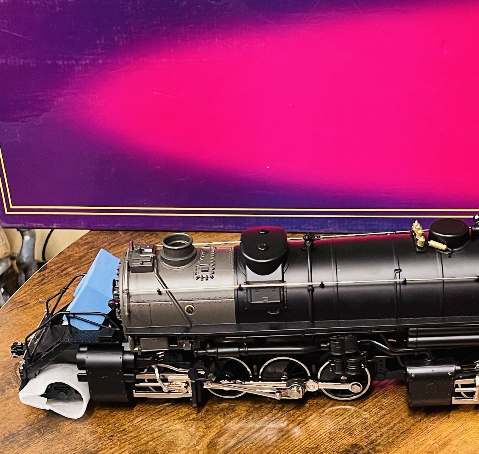 MTH MT-3009L Norfolk & Western 2197/ 2-8-8-2 Cast Mallet Steam Engine & Tender