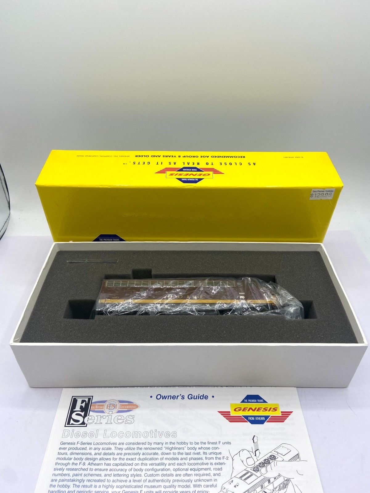 Athearn Genesis HO Scale G2024 Soo Line F-3A Phase 4 Diesel Locomotive – Brown