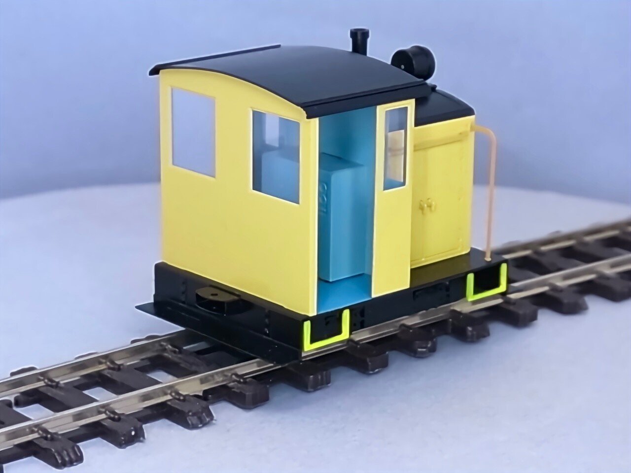 On30/Oe Davenport-Style Freelance Gas Mechanical Locomotive Narrow Gauge 0e PH