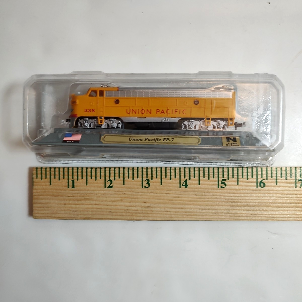 Vtg Del Prado Union Pacific FP-7 Locomotive-N Scale 1:160- Sealed Display Model