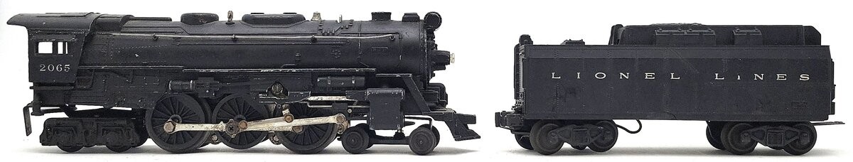 Lionel 2065 Vintage O 4-6-4 Hudson Steam Locomotive & 6026W Tender