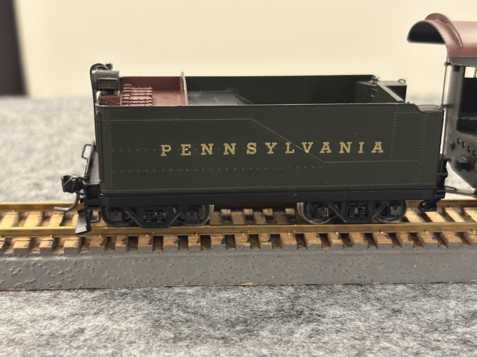 Sunset Models Prestige Series Brass PRR 2-8-0 H-6sa Loco 9828 Full Paint