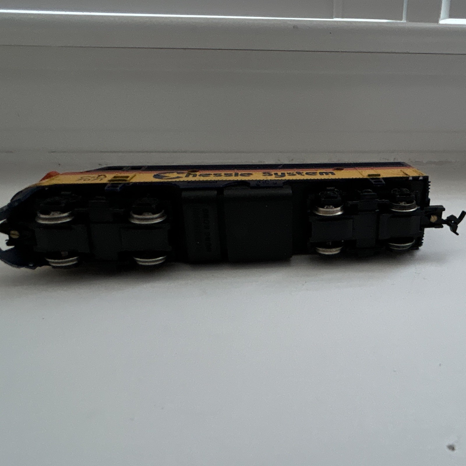 Bachmann HO Chessie System Diesel Locomotive Analog DC CAO 7071 Blue/Yellow