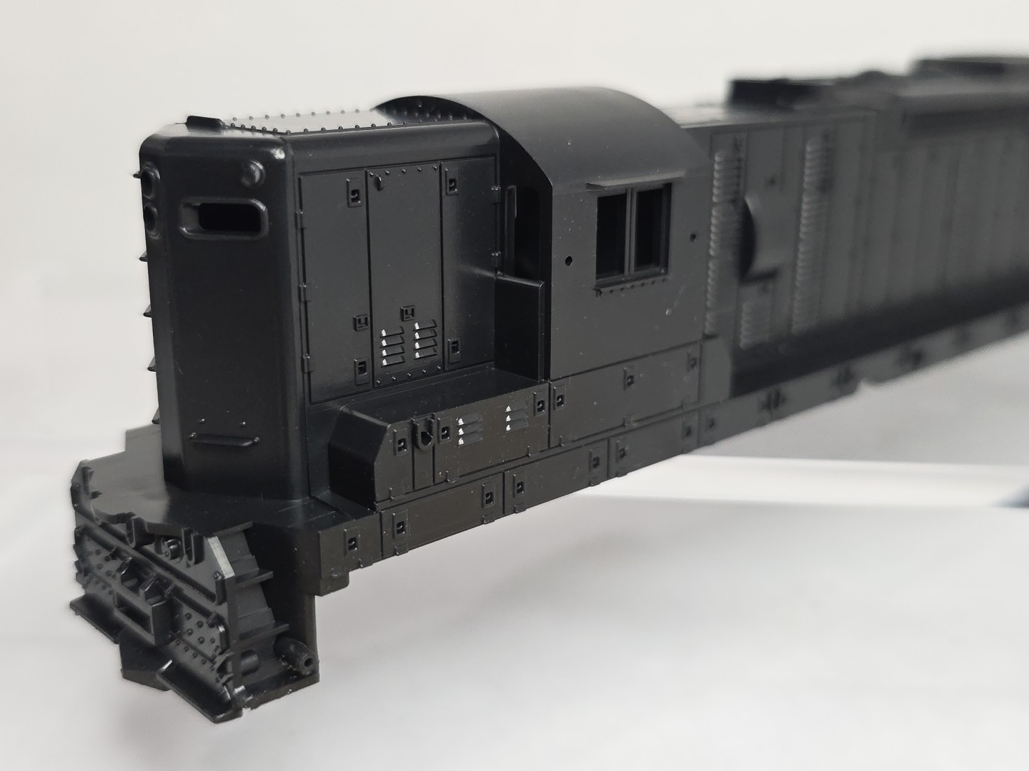Shell Only* Atlas HO Scale SD24 Diesel Locomotive Undecorated LN Austria Roco(1)