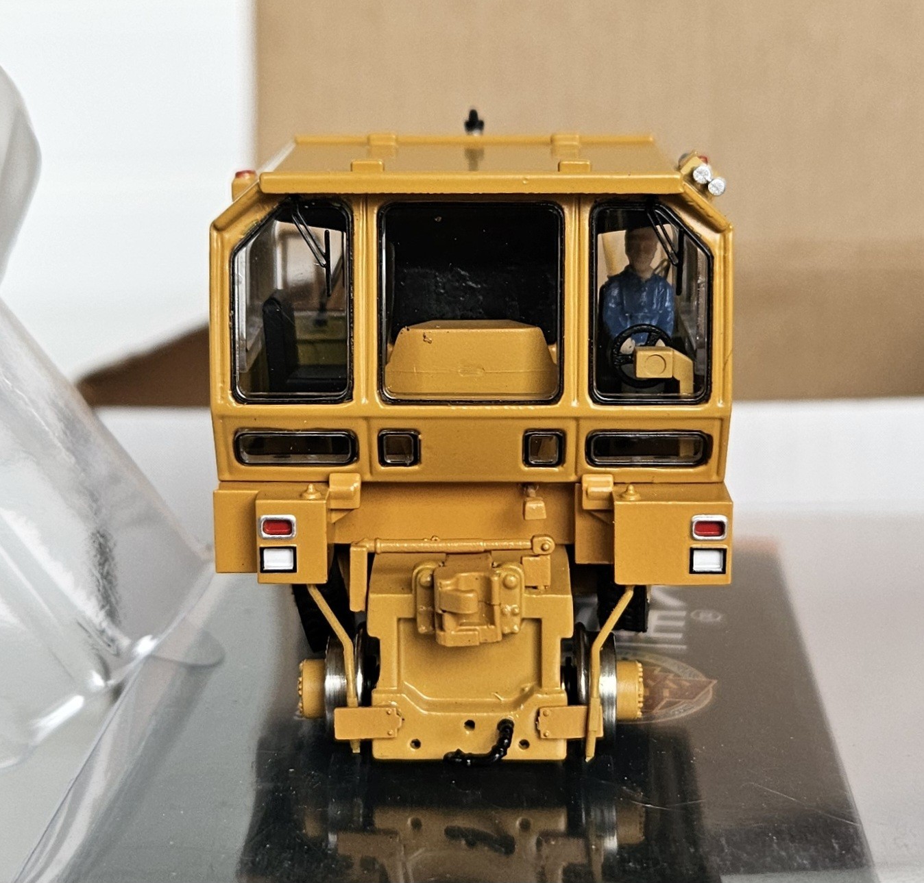 Broadway Limited Imports HO Scale Midwest Grain & Feed Trackmobile w/ Box Manual