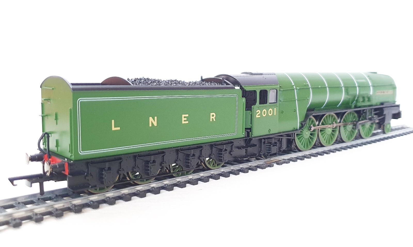 Hornby OO HO British LNER Class P2 “COCK O THE NORTH” 4-8-2 Steam Locomotive MIB