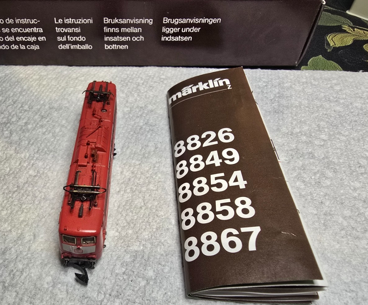 Marklin Z-scale 8826 Electric Locomotive, LN/Box/Instr.