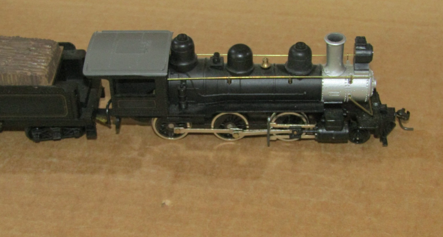 Mantua HO 313-20 Steam Locomotive 2-6-0 w/tender Mogul