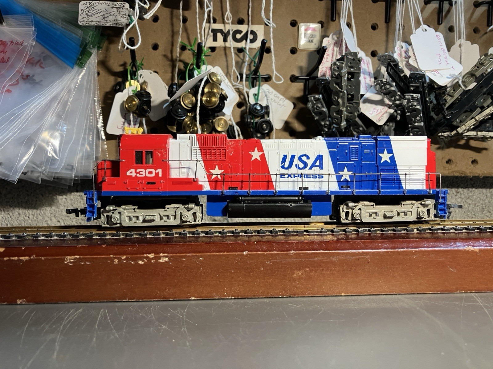 TYCO HO 4301 Alco 430 USA Express Diesel Engine Dummy