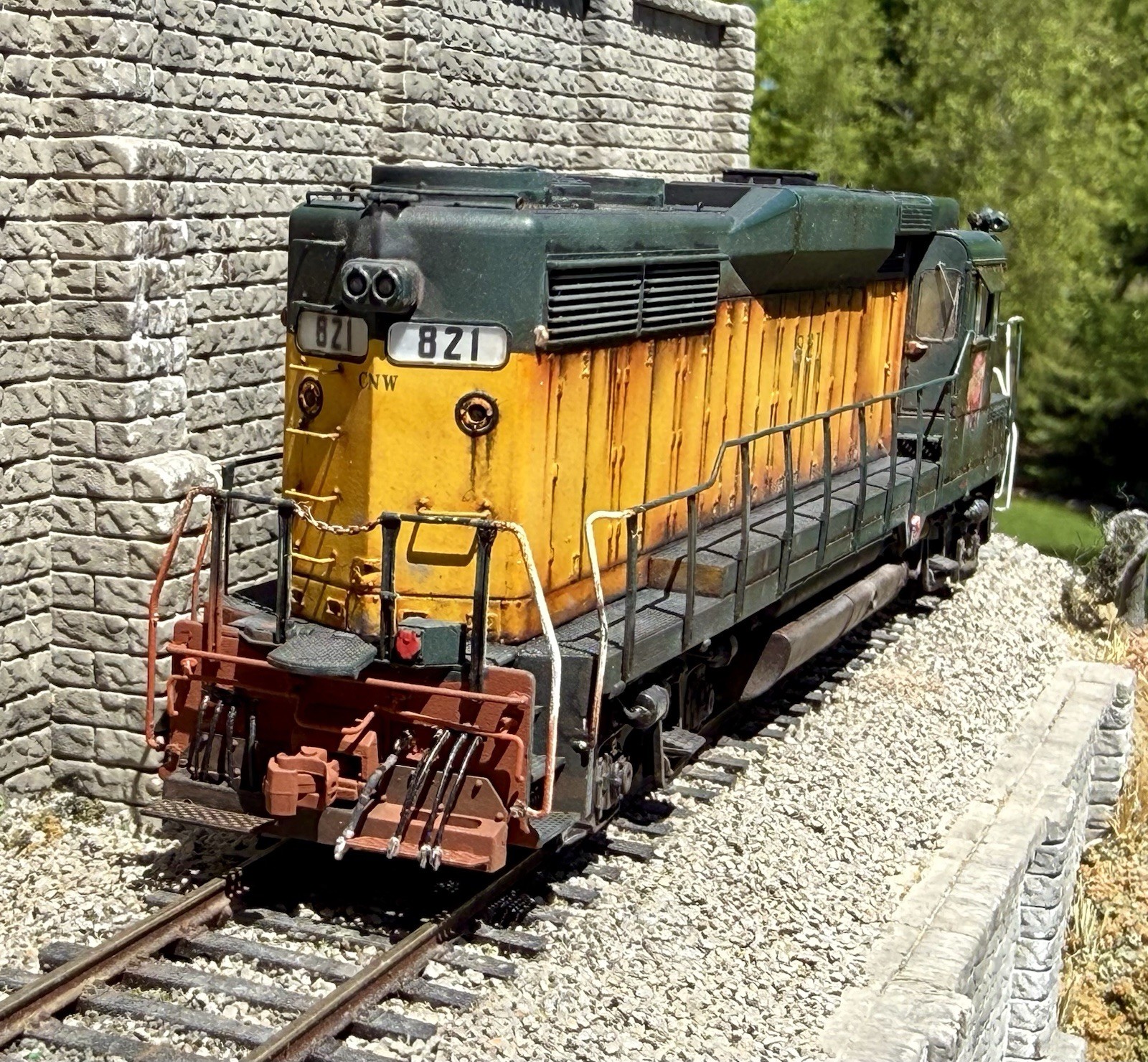 HO ScaleTrains Rivet Counter GP30 CNW #821 Sound/DCC /NIB/weathered