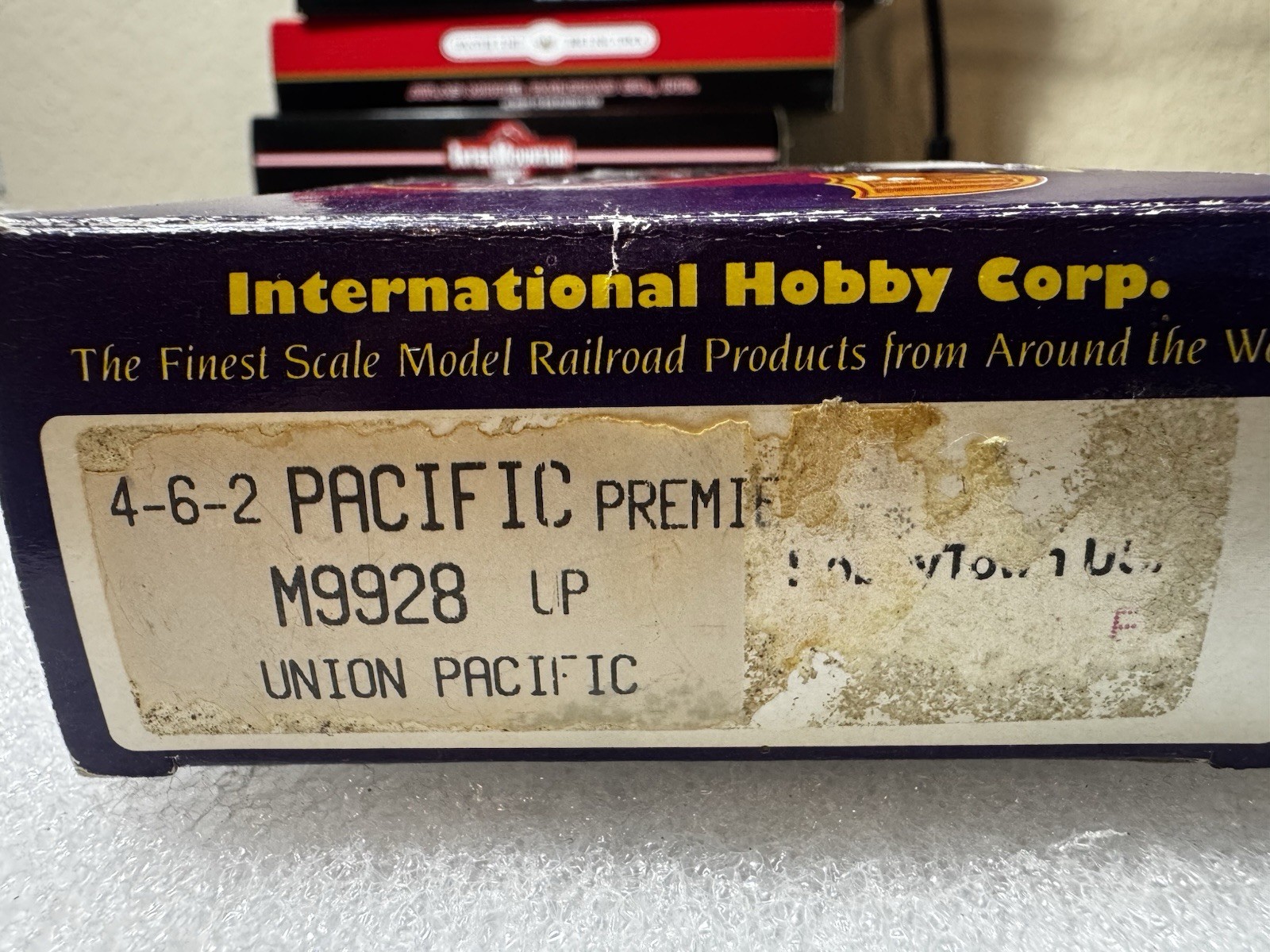 IHC Premier Series Union Pacific 3524 Pacific 2-8-2 HO DC Steam Locomotive
