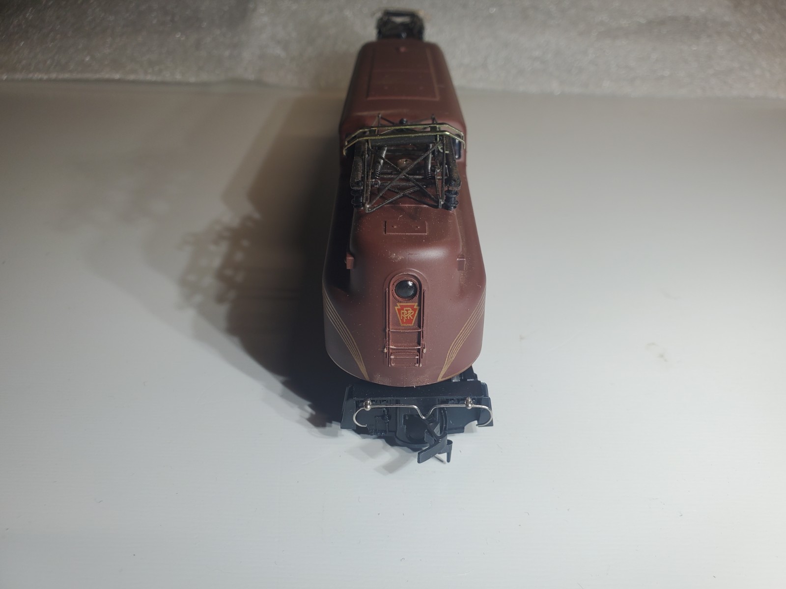 ho Pemco Pennsy #4828 GG1 Electric Locomotive – Tuscon Red – DC – Runs Good (A)