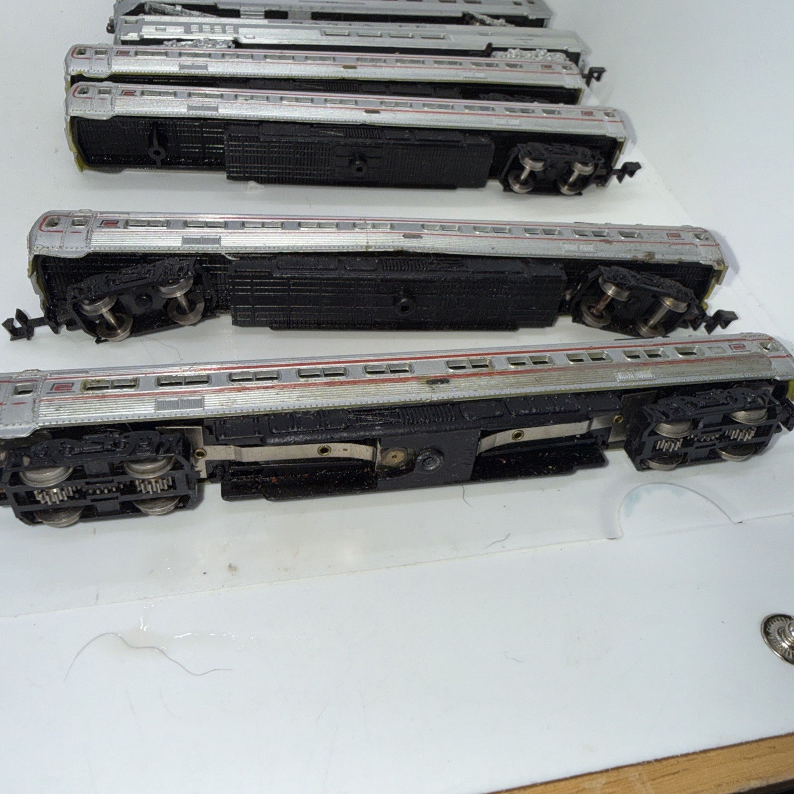 N Scale Arnold Rapido Revell N Desert Chief Santa Fe Passenger Train 13 Cars