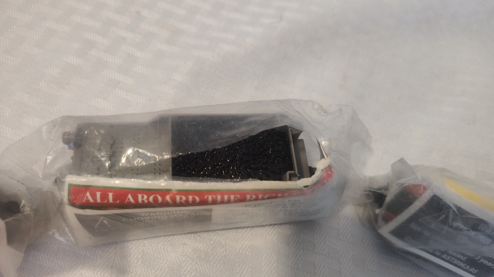 NOS Set of 3 Atlas Model Railroad Co. Shell Oil Die Cast Train Cars HO Scale