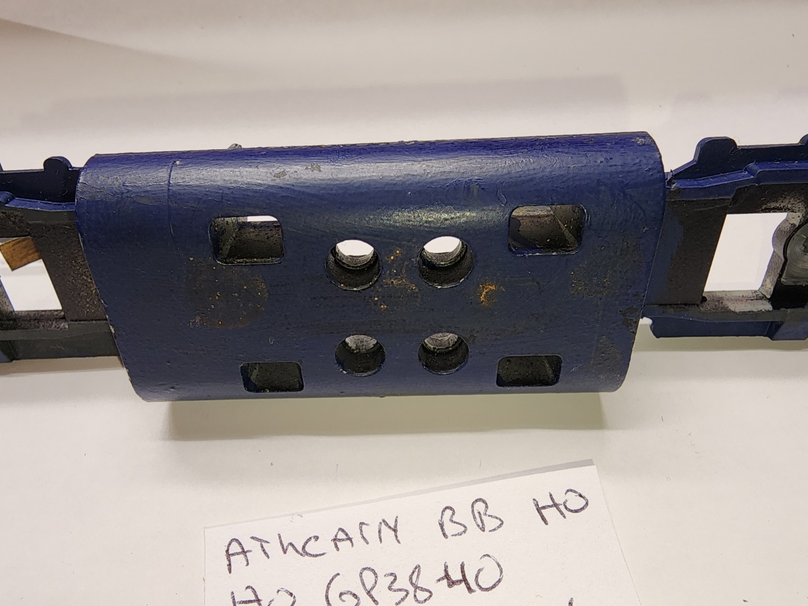 GP38 ATHEARN HO SCALE DIECAST METAL UNDERFRAME CHASSIS HEADLIGHT ASSEMBLY LOT