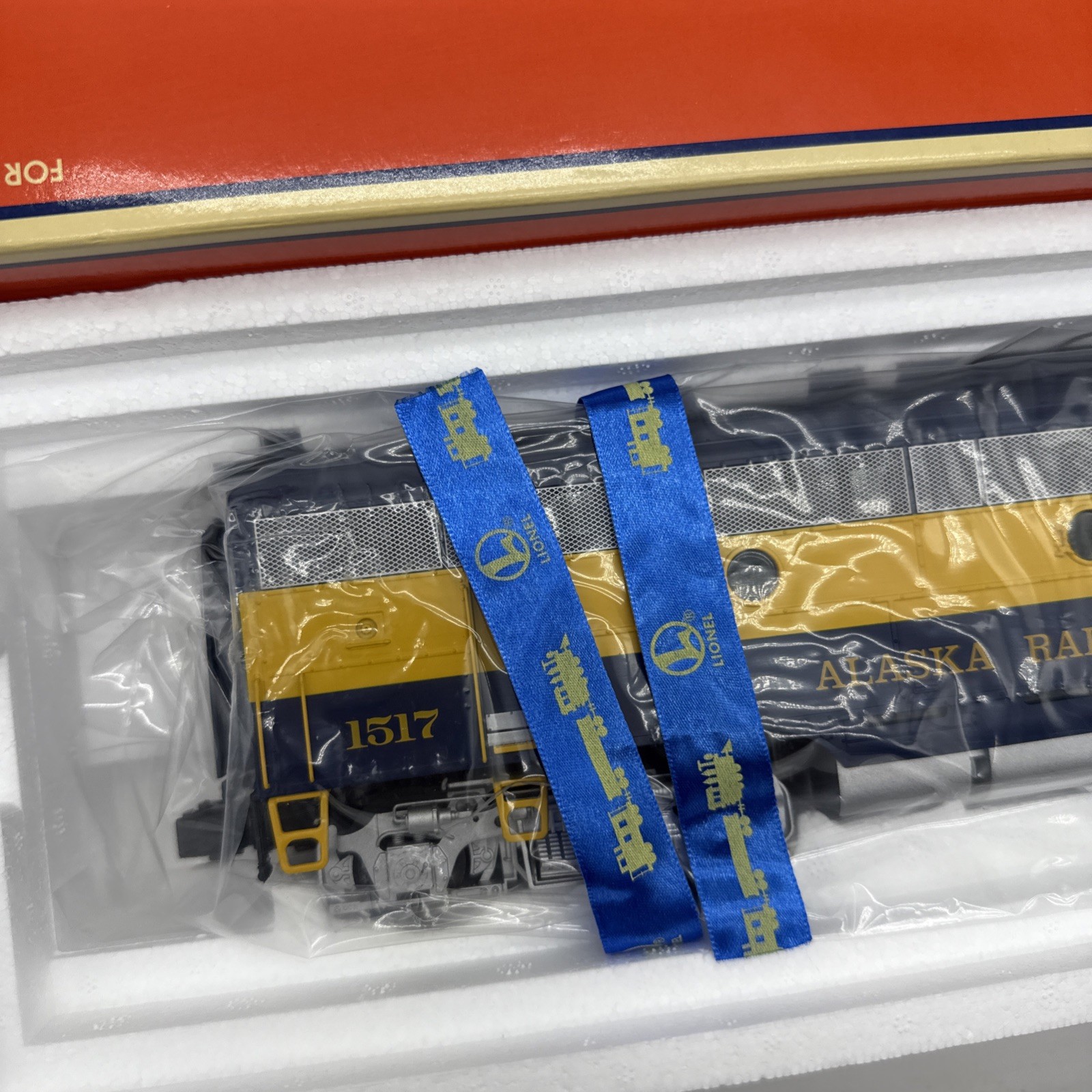NEW Lionel 6-24521 Alaska Non-Powered F-3 B Diesel Locomotive #1517 Train Rare