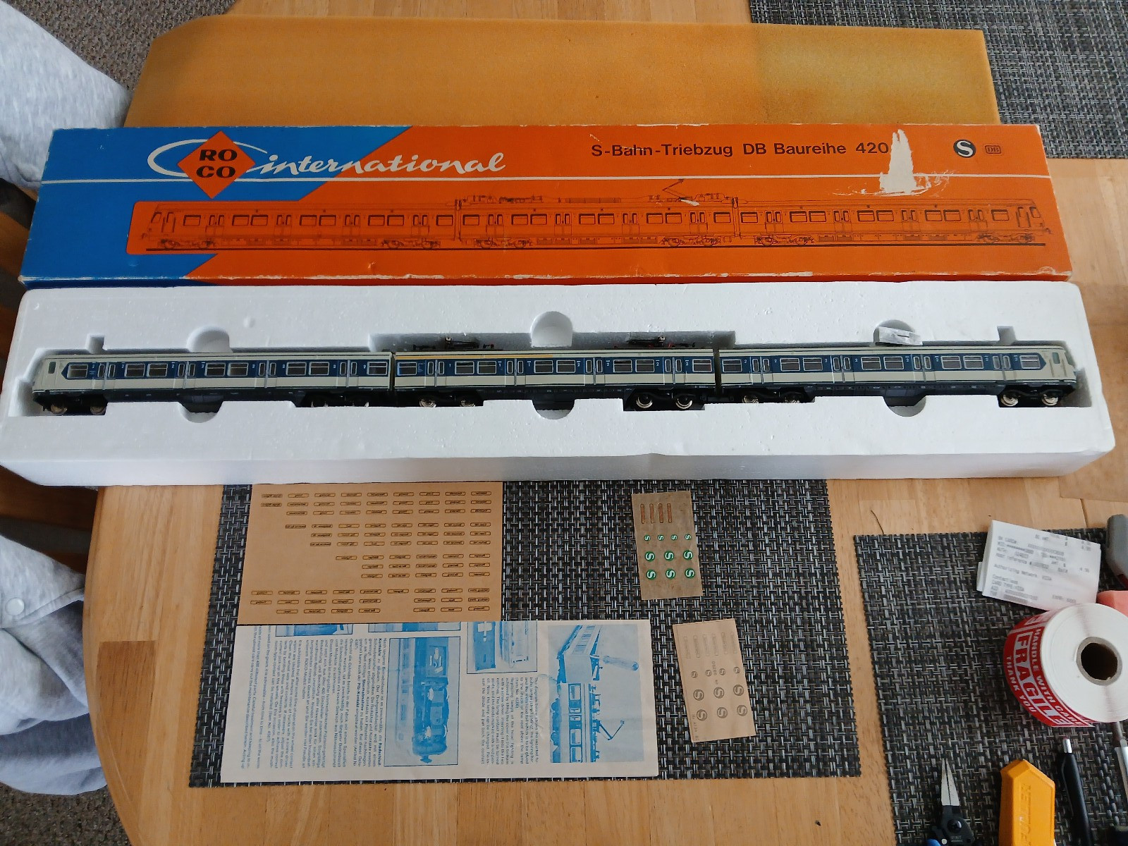 HO SCALE ROCO 2 RAIL DB GERMAN ELECTRIC LOCOMOTIVE MUNICH S-BAHN MUENCHEN 4134