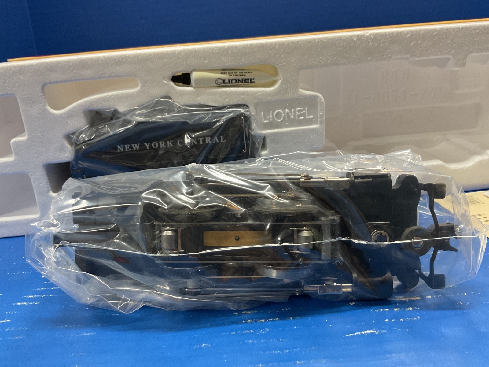 1996 1665 new york central O-4-O steam locomotive 6-18054