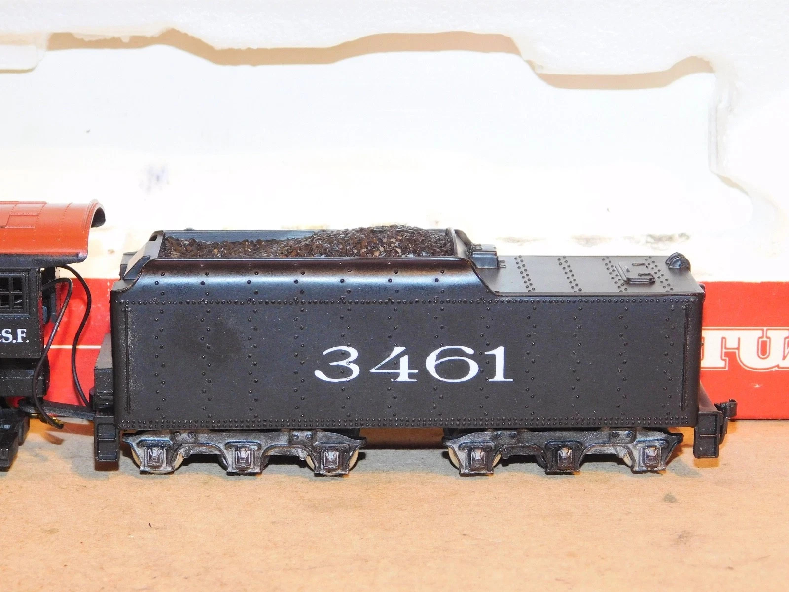 Mantua PowerDrive HO Santa Fe 4-6-4 Hudson Locomotive & Tender Sagami Motor