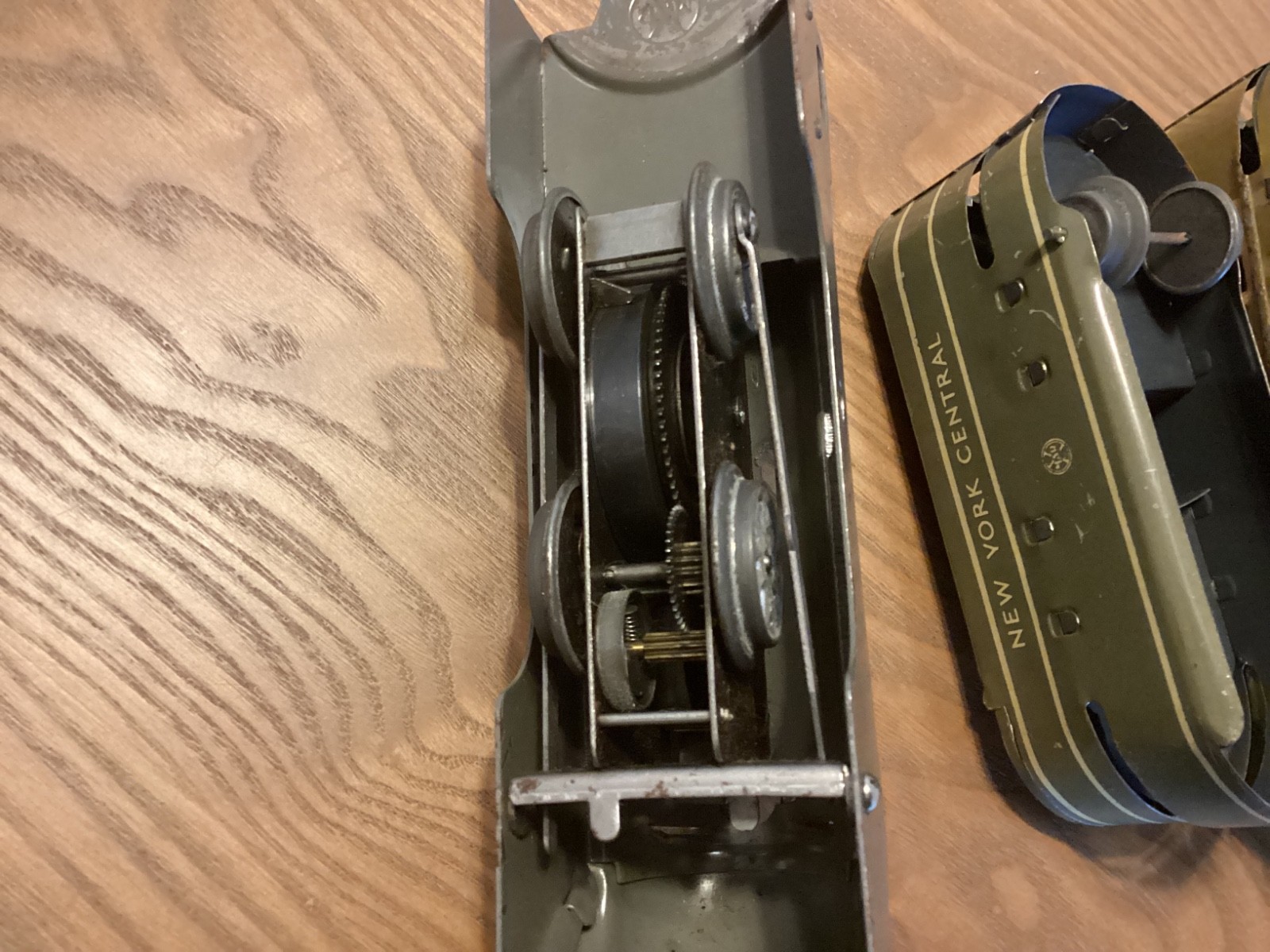 Nice Prewar Grey Wind-Up Mercury Articulated Passenger Set from 1940s