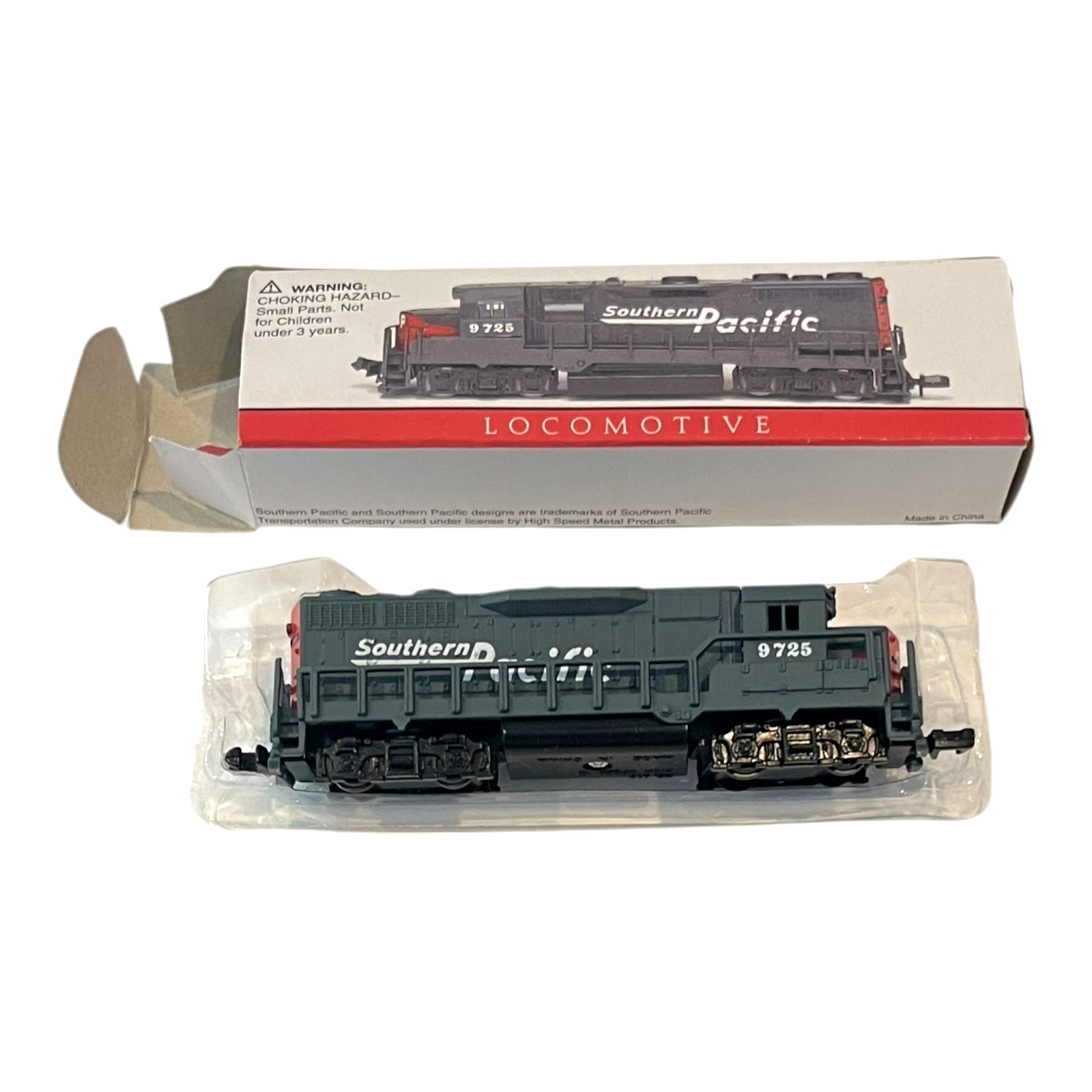 High Speed N Scale Southern Pacific Diesel Locomotive 9725 Dummy Display