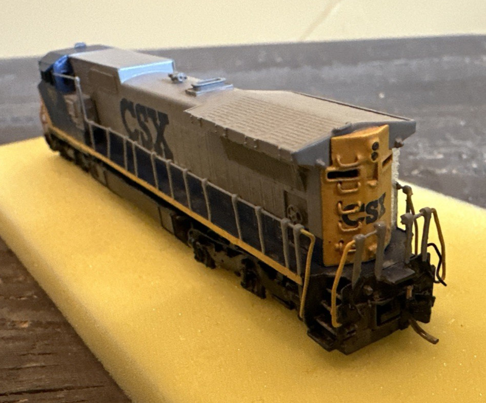 Hallmark Models N Scale Brass #588 GE Dash 8-40C CSX #7657 FP LNIB Runs Well!