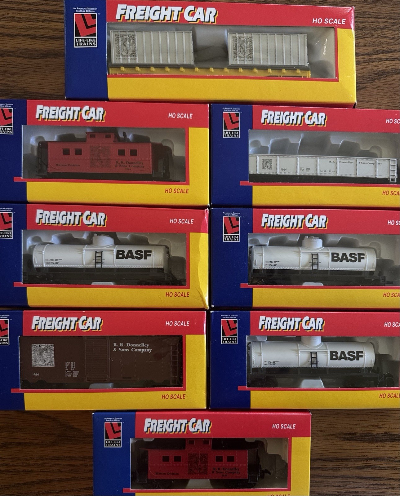 Lot Of 8 Vintage Life-like Trains Powered Locomotives/ Freight Cars New In Box