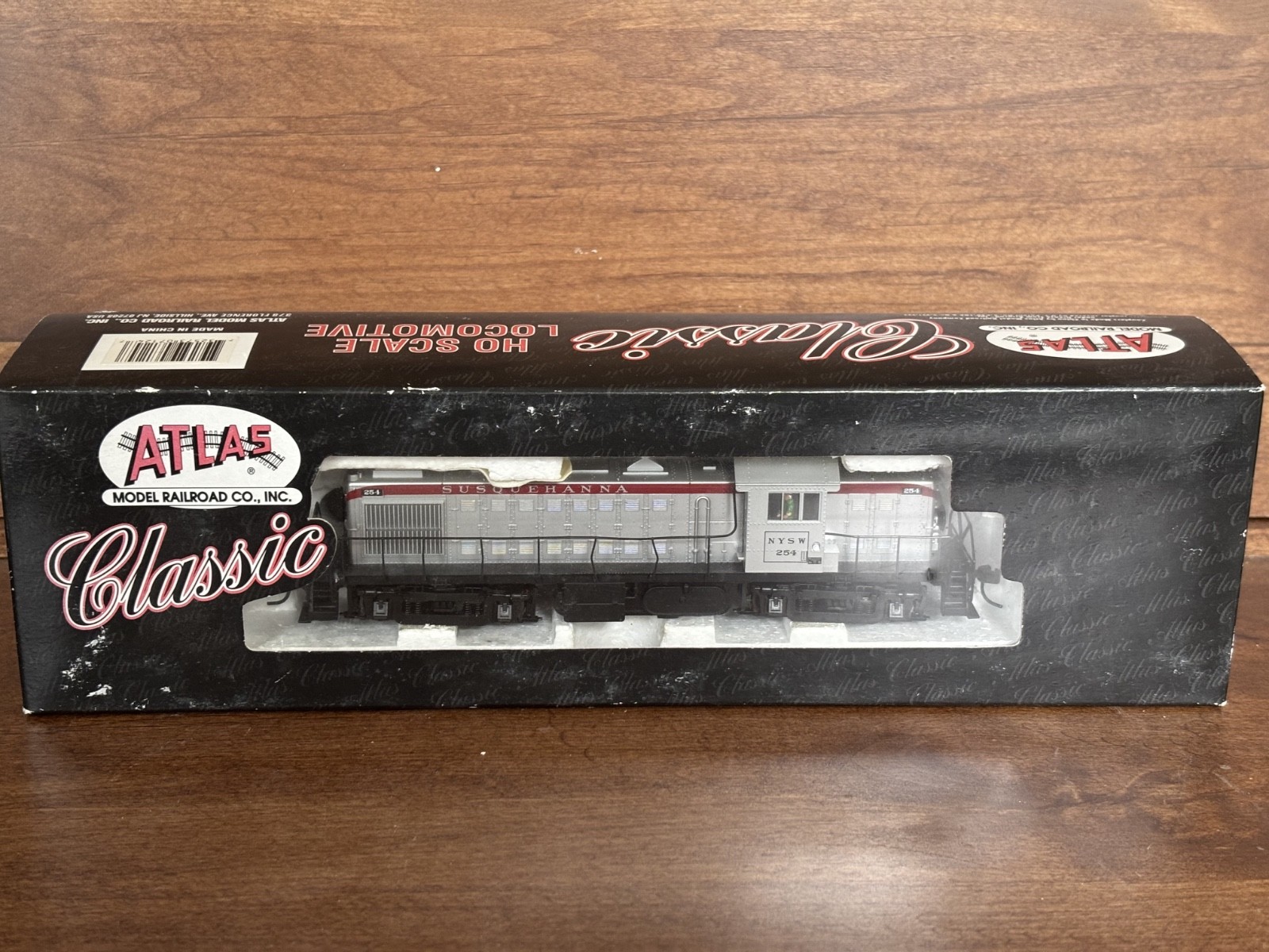 Atlas Classics HO Susquehanna Alco RS-1 Locomotive #254 Runs Well