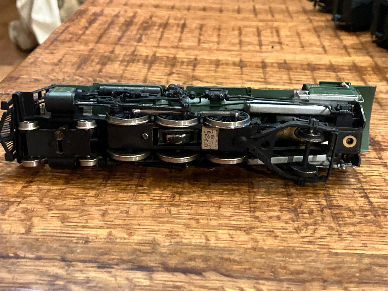 United Models HO Scale BRASS Southern 4-6-2 Steam Loco & Tender #1409- Painted