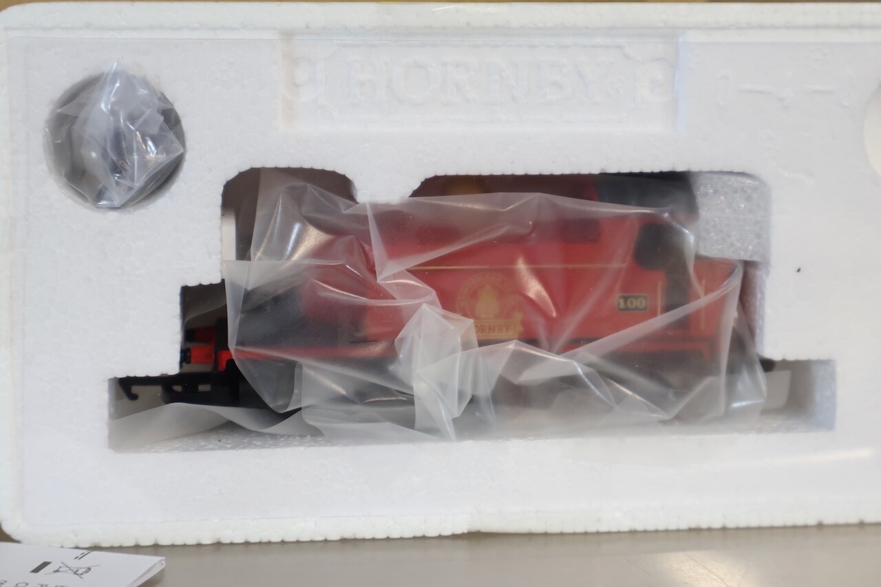 HORNBY R3867 COLLECTORS CLUB 2020 0-4-0 HOLDEN CLASS 101 TANK LOCOMOTIVE 100 om