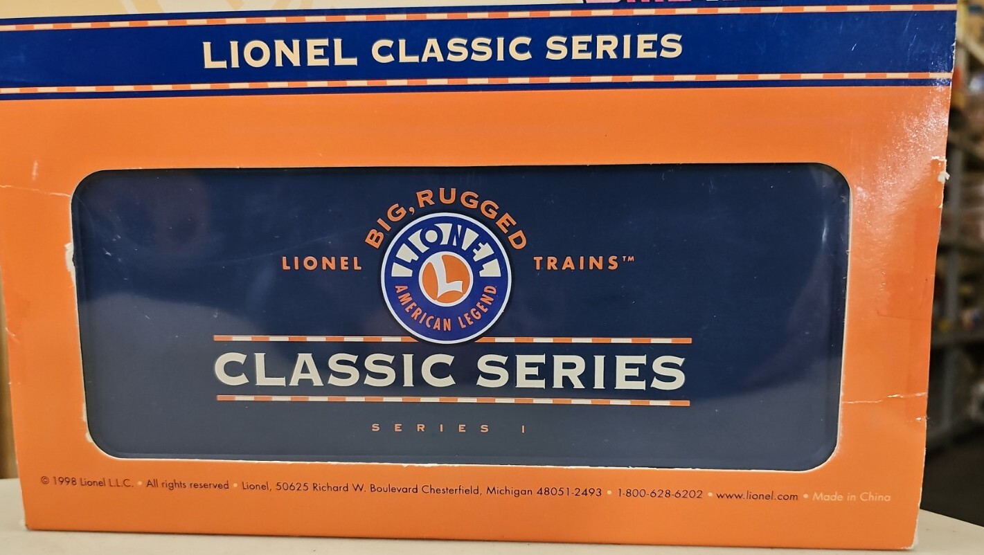 Lionel, Series 1, B & O, Chessie System GP-9, W/decorative Tin. HO Ga. 1:120 NIB