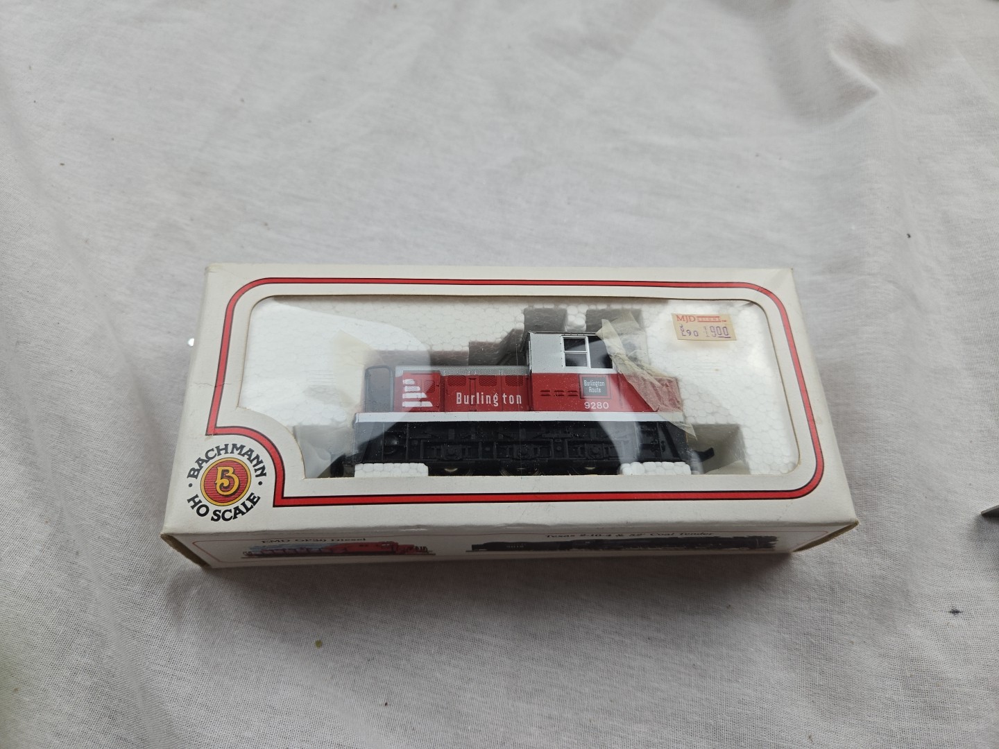 Bachmann HO 41-600-16 Diesel 0-6-0 Plymouth Switcher Loco 9280 Burlington