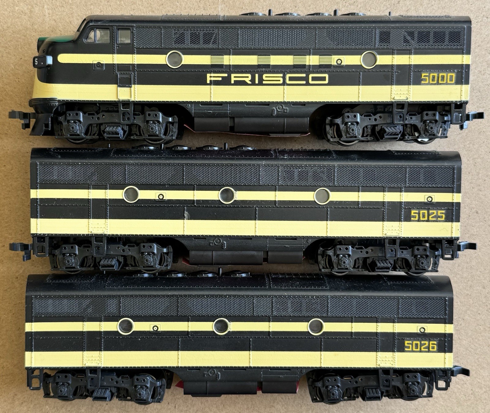 KATO HO F3-ABB EMD 5000 5025 & 5026 ALL POWERED UNITS