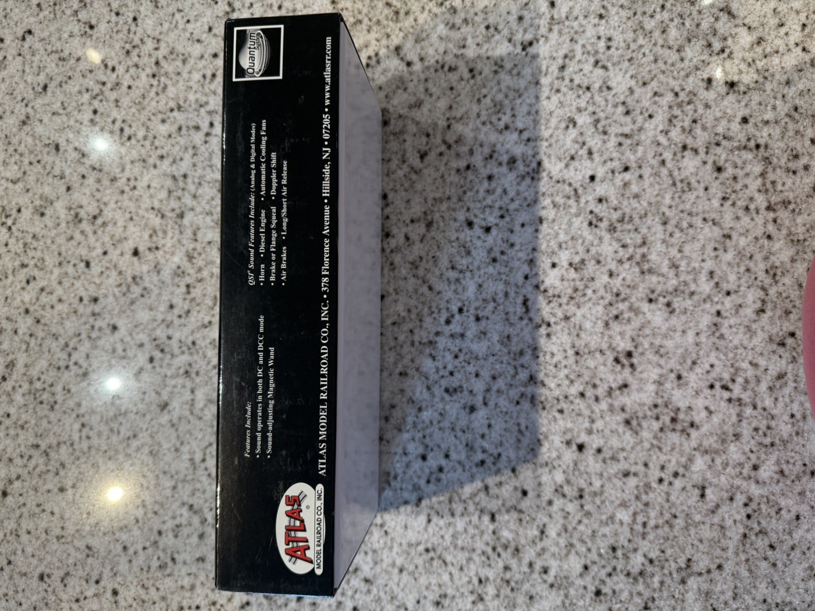 Atlas Master HO Scale Canadian Pacific MP15DC #1444 QSI Sound DCC/DC w Box