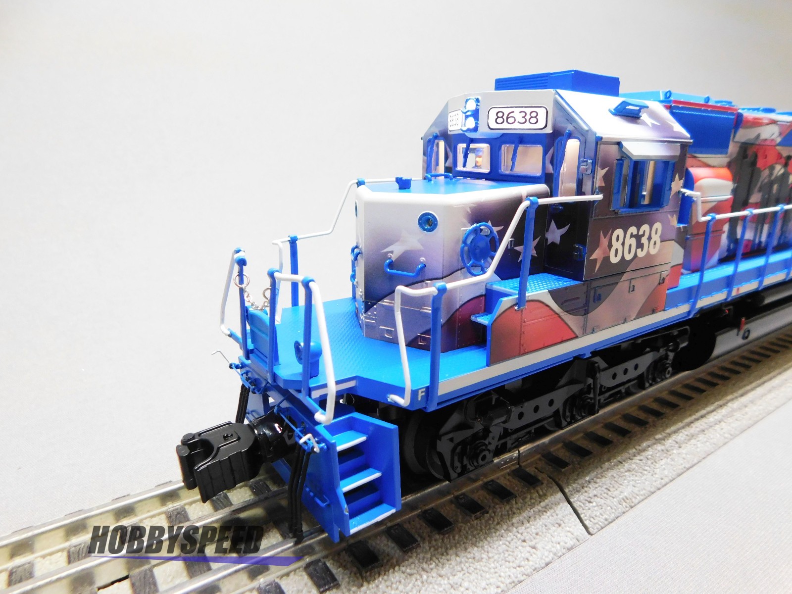 LIONEL SAVAGE LEGACY SD40-2 #8638 DIESEL LOCOMOTIVE O GAUGE veterans 2233551 NEW