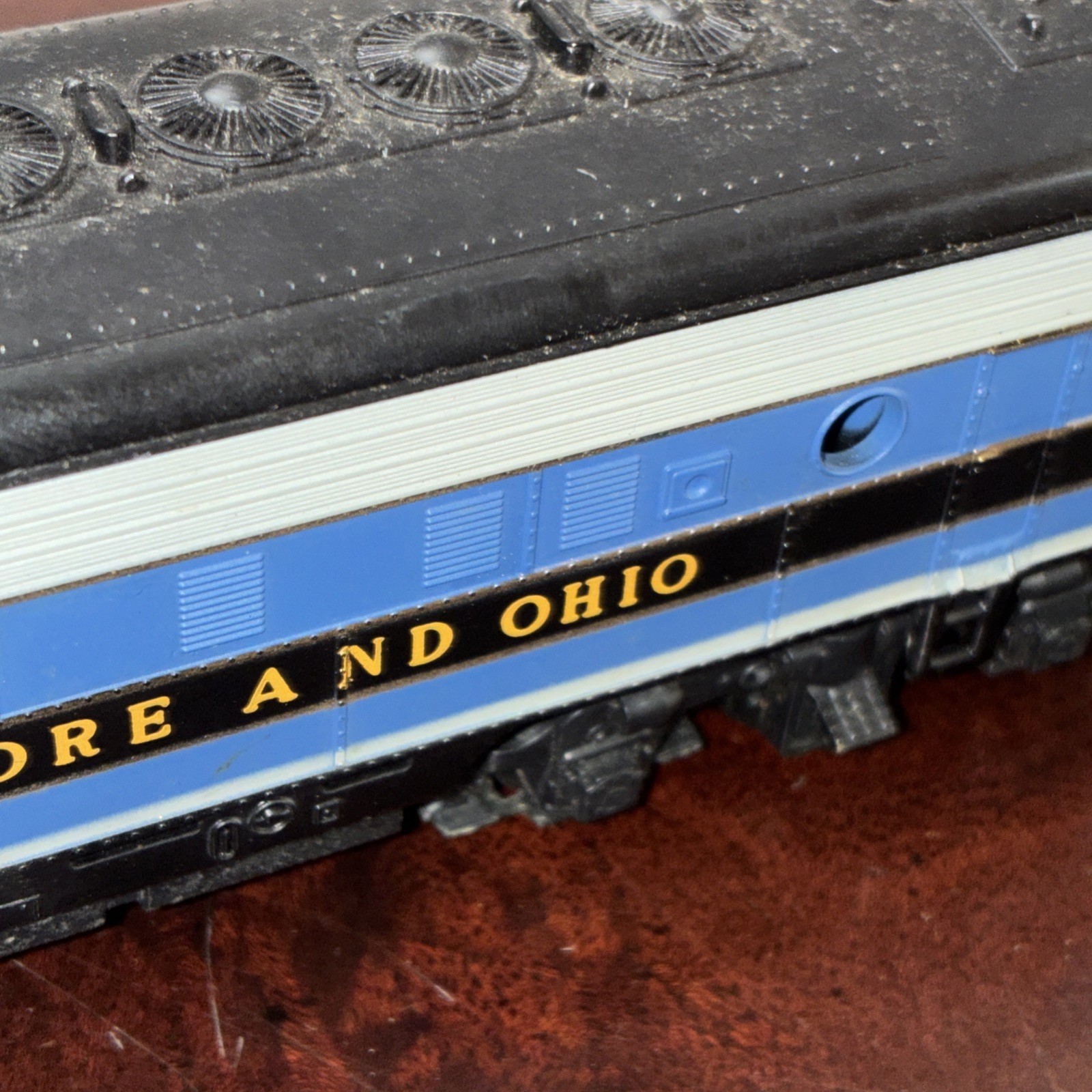 TYCO Mantua HO Baltimore And Ohio F9 Diesel Engine 283 And Car