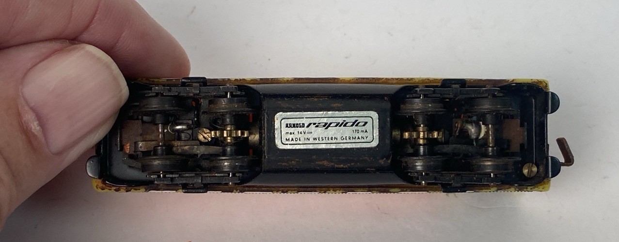 Vintage 1950s Arnold Rapido N Diesel Reverse Couplers New Haven It Runs