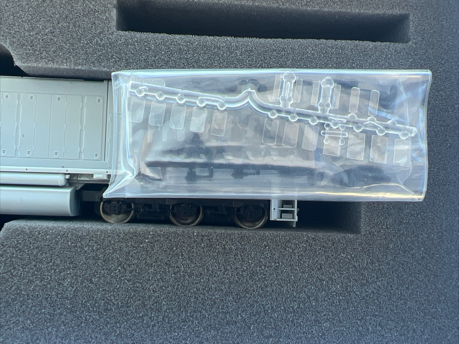 Athearn G6041 Genesis HO SD70 Diesel Locomotive UNDECORATED 4 step Ic-Conrail
