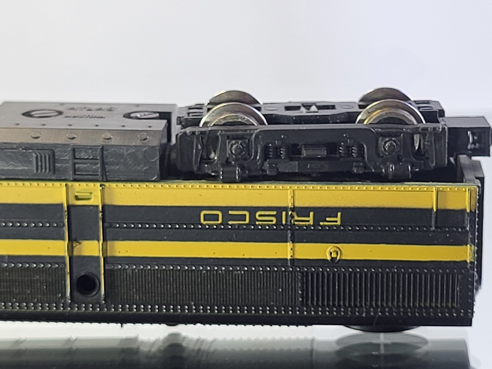 Atlas 4105 N Frisco FA-1 Diesel Locomotive In Original Box