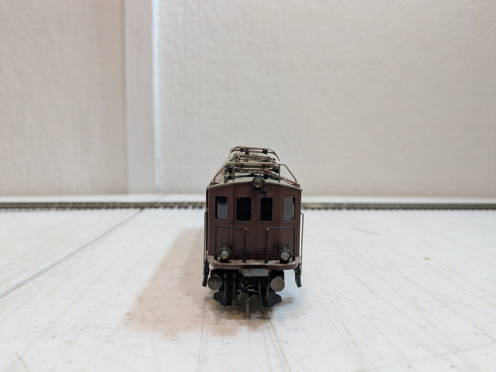 Metropolitan 702 – BLS #121 Ce 6/6 Series 121 Electric Locomotive – HO Scale