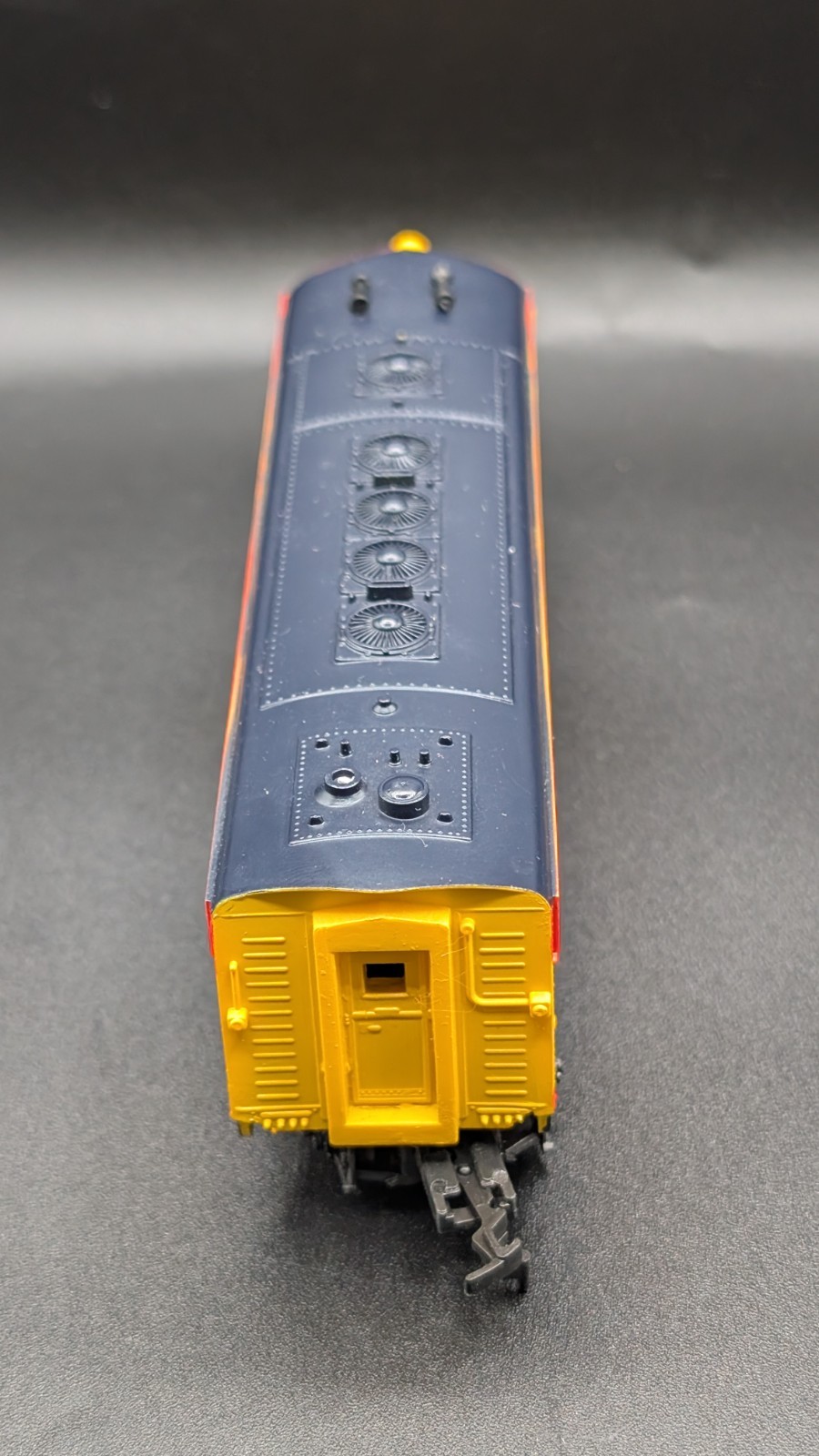 HO Scale Life Like F7-A Chessie System B&O Powered Diesel Locomotive 4472