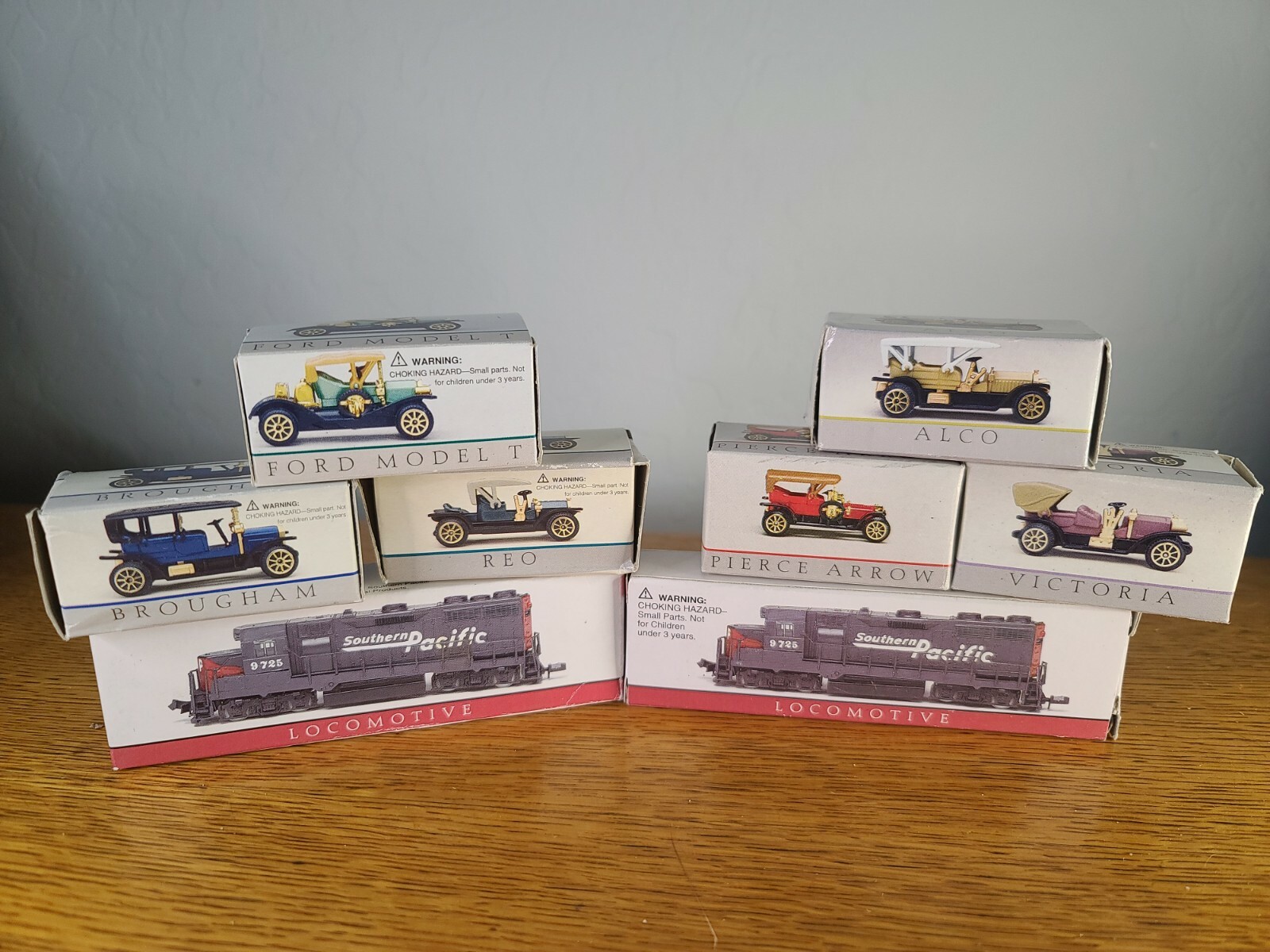 High Speed Metal Products Southern Pacific Train Car and Car Lot