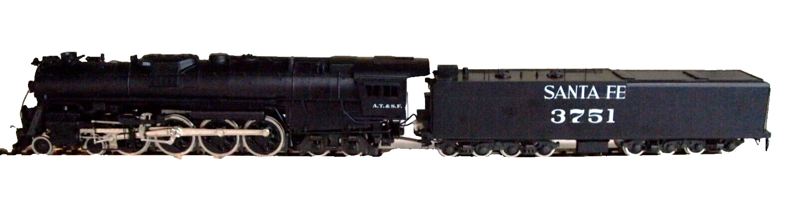 KTM Models 2310 – Santa Fe 3781 ATSF 4-8-4 Class 2900 – 0 Gauge 2 Rail 20v Loco