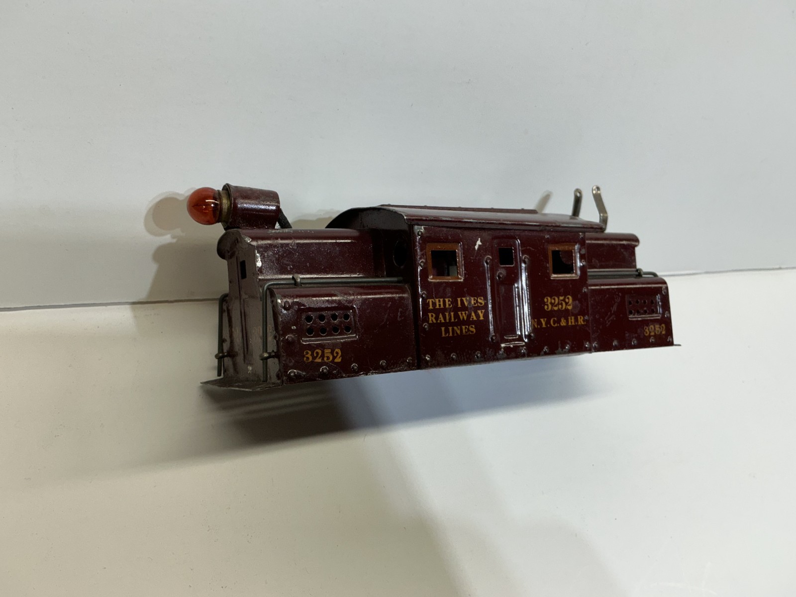 IVES #3252 O Gauge Electric Locomotive SHELL…SHELL ONLY…