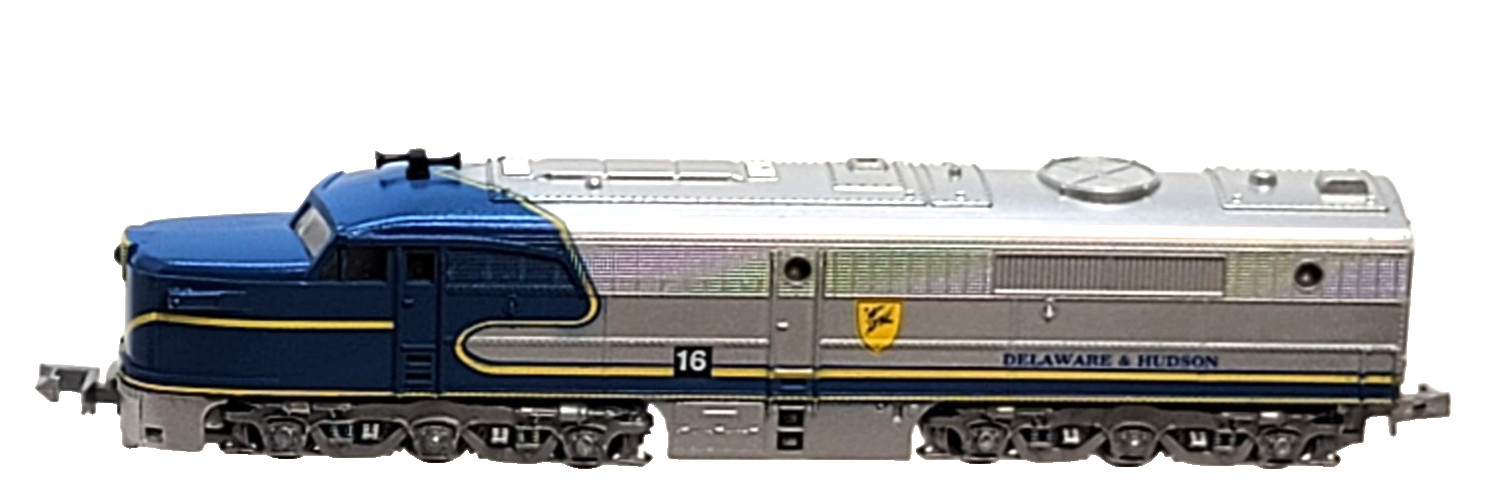 N Con-Cor 1-002111/2051 Delaware & Hudson PA/PB/PA Locomotive set