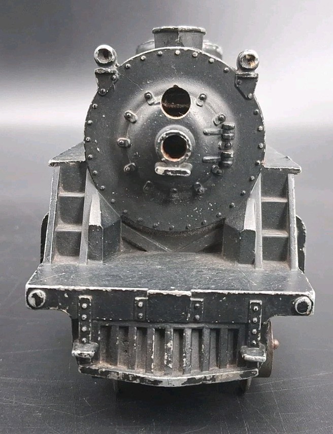 Lionel Trains Postwar 6110 2-4-2 Steam Locomotive Engine O Gauge