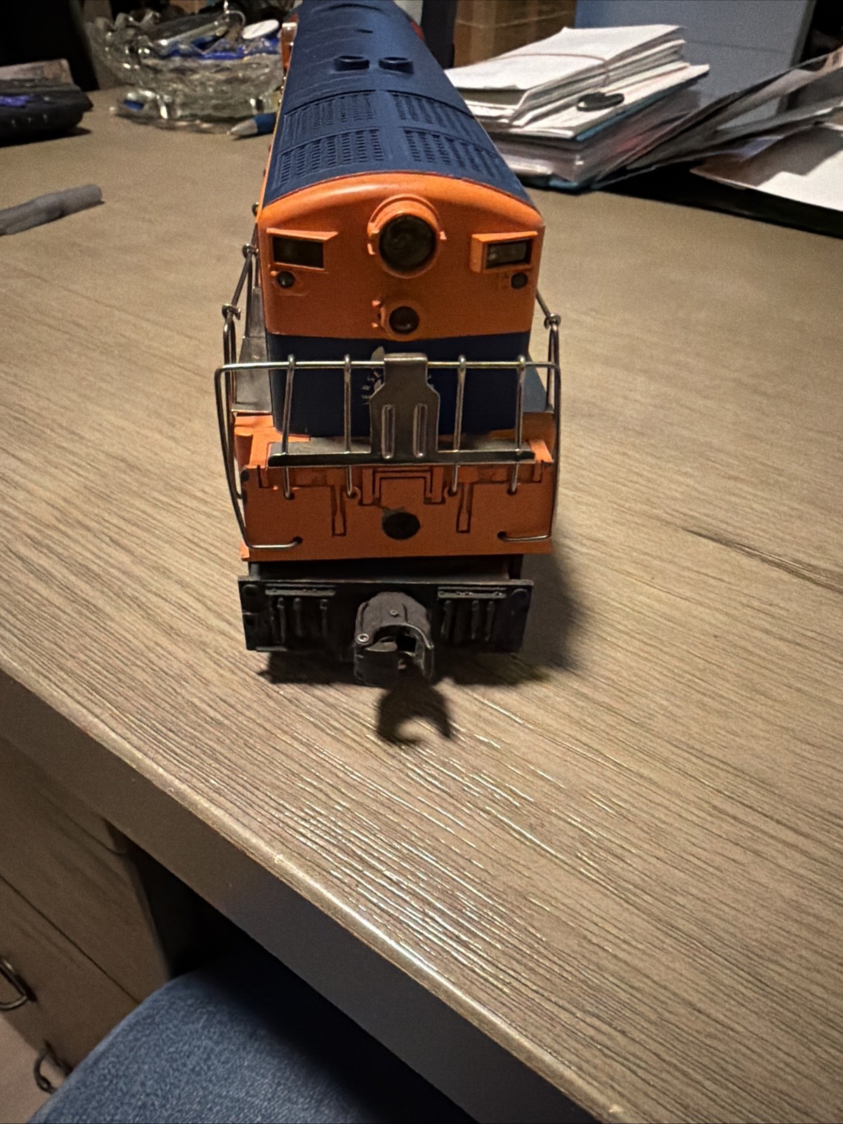 2341 NEW JERSEY CENTRAL FM DIESEL LOCO with a Williams Shell.