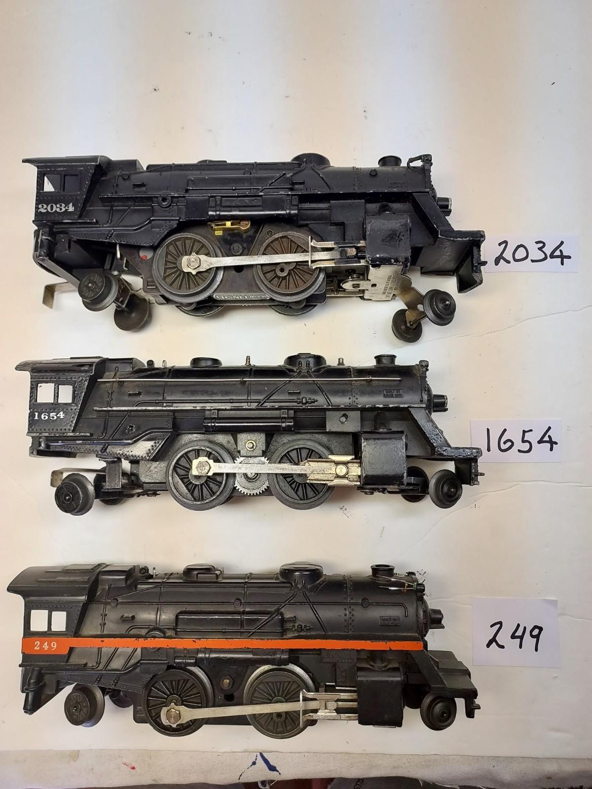 Vintage Postwar Lot Lionel 1654, 2034, 249 steam Locomotives