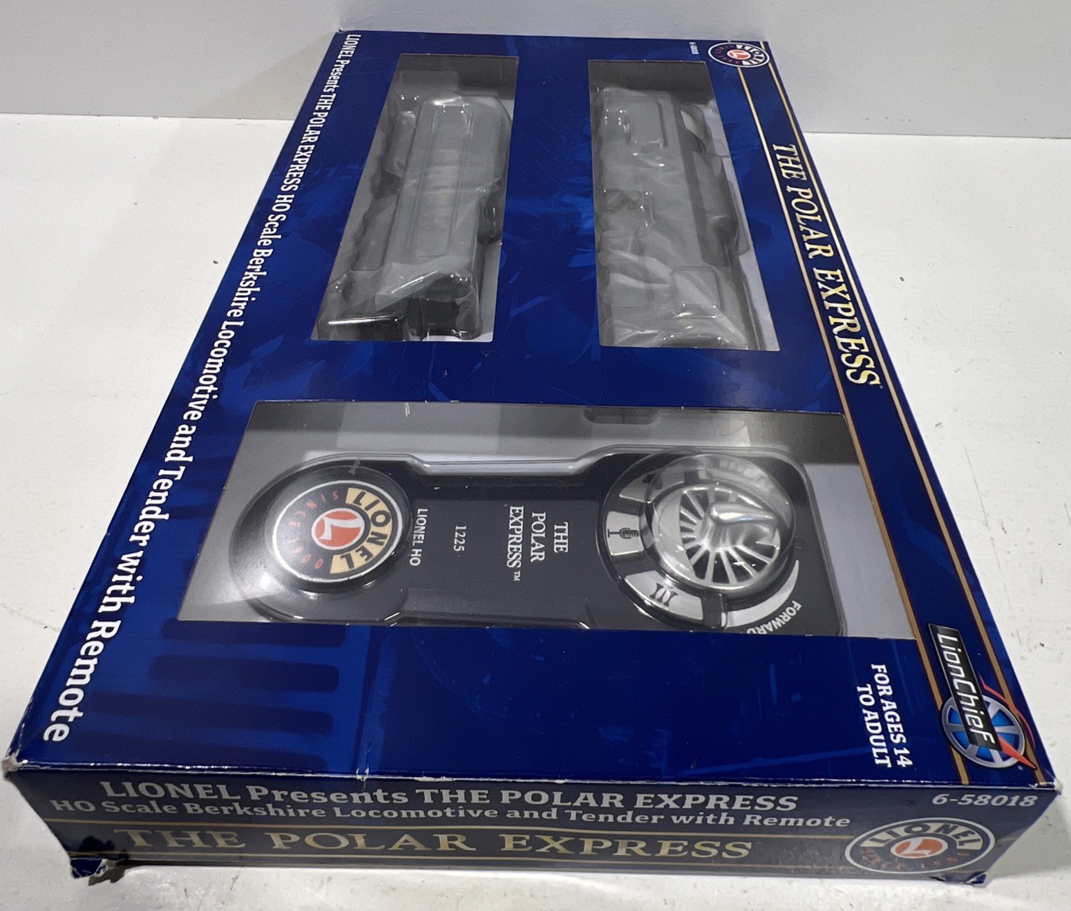 The Polar Express Berkshire HO Scale Locomotive Remote Lionel 6-58018 NOS