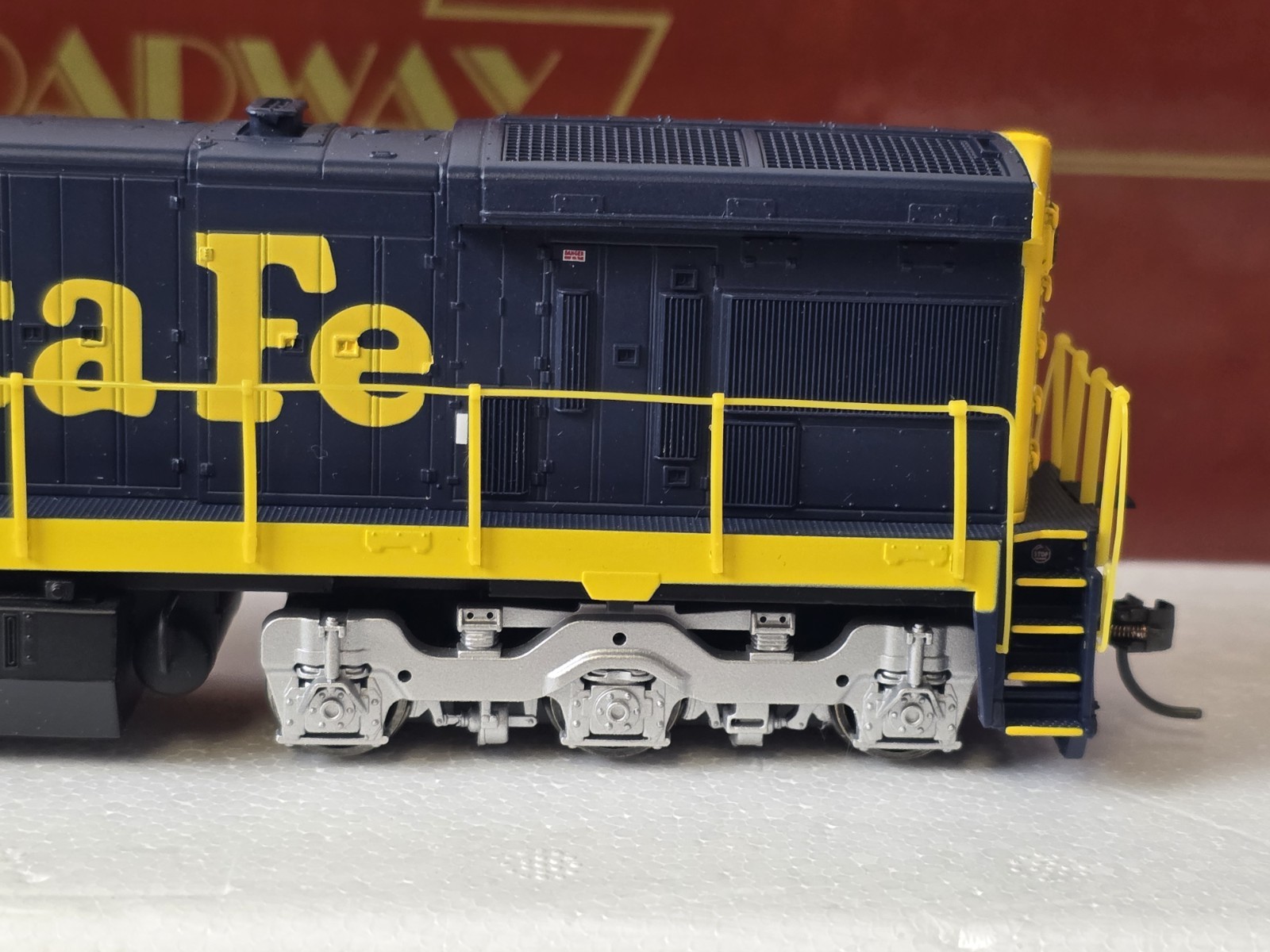 Broadway Limited C30-7 Santa Fe ATSF 8010 DCC w/Sound HO scale